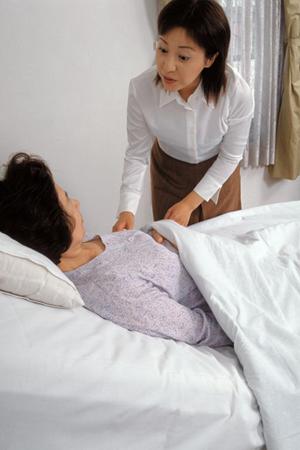 足首の痛みの原因と対策｜専門医が解説する整形外科の選び方と治療方法