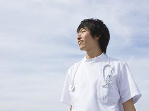 見えない矯正なら京都のあおい矯正歯科