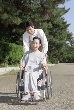 大阪心斎橋MA矯正歯科のマウスピース矯正治療について