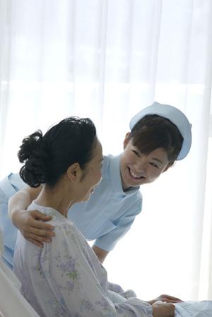 痛みを抑えた治療をしたい人に向いている